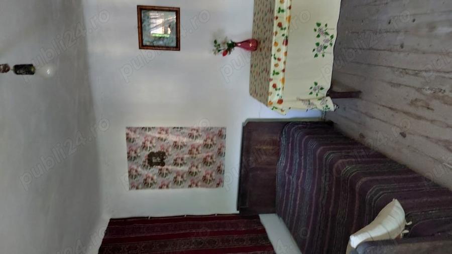 Casă cu 5 camere în Polovragi
