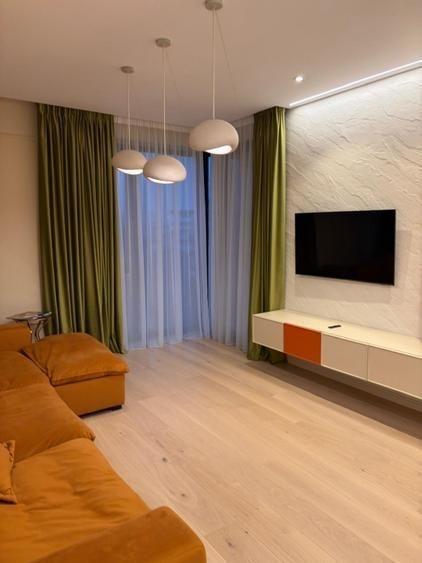 Apartament cu 3 camere, mobilat în Herăstrău