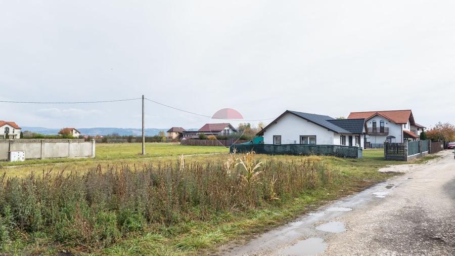 Teren Construcții intravilan de 438 mp, în Bod