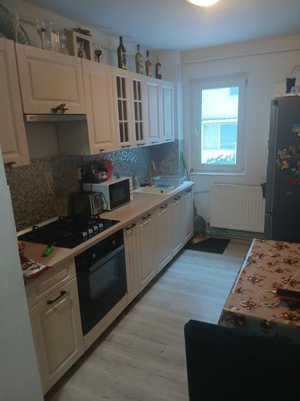 Apartament cu 2 camere semidecomandat în Noua