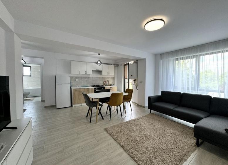 Apartament cu 2 camere semidecomandat în Galata
