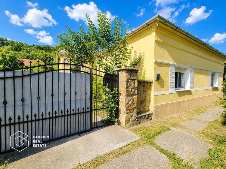 Casa cu teren de 1224 mp, localitatea Baratca - 1