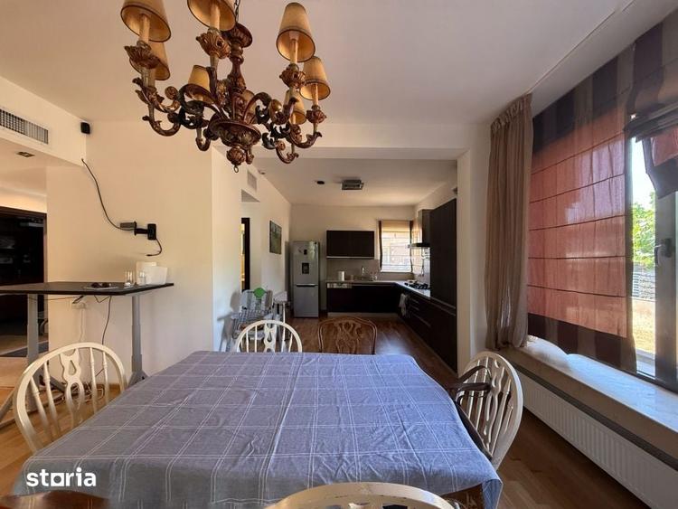 Casă cu 4 camere cu Teren 440 Mp în Est