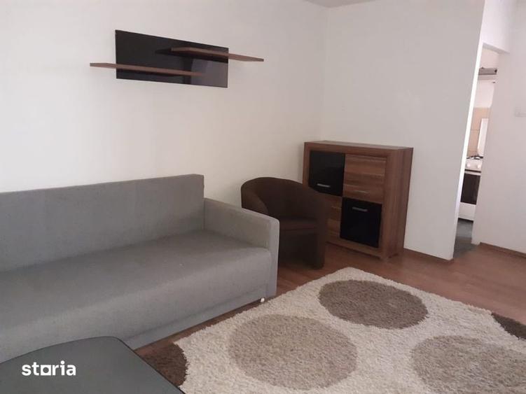 Garsonieră în Recea