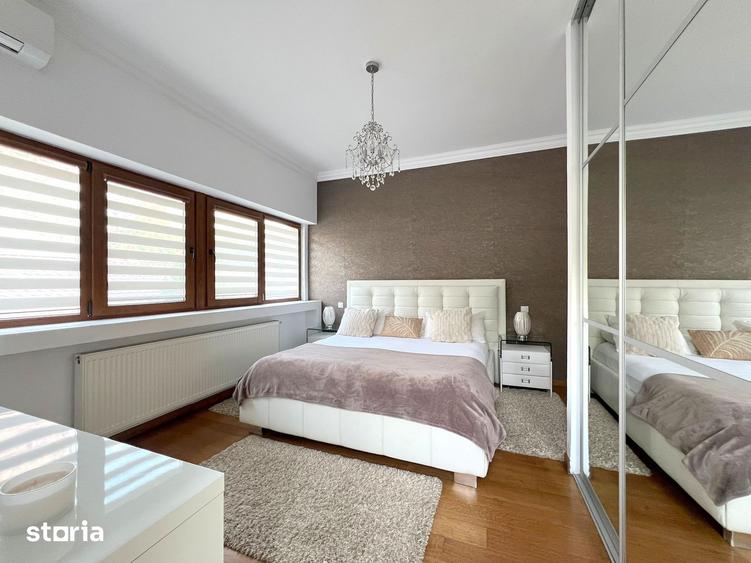 Apartament cu 4 camere în Grivița