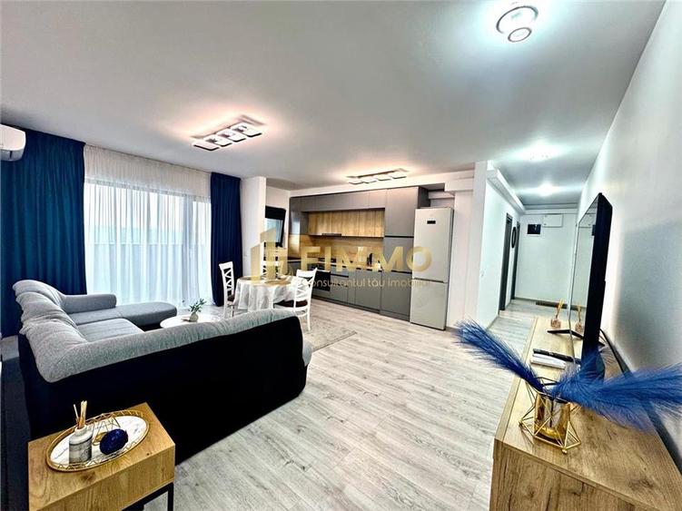 Apartament cu 3 camere decomandat, mobilat în Universității