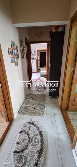 Apartament cu 3 camere decomandat în Calea Aradului