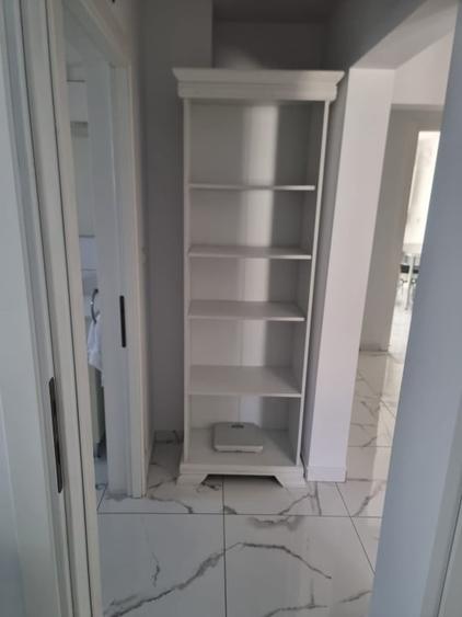 Apartament cu 3 camere decomandat, mobilat în Sud