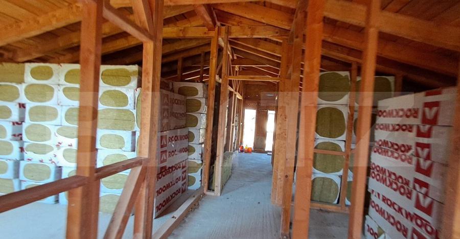 Casa ideal locuit 4 camere teren mare , zona excelenta Crist - 2