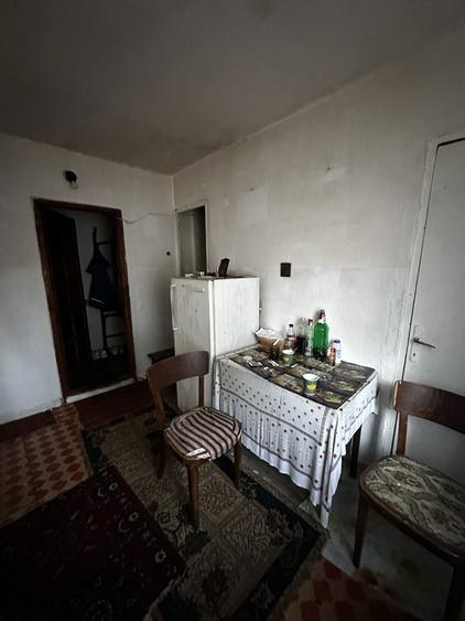 De vanzare apartament 2 camere - 2