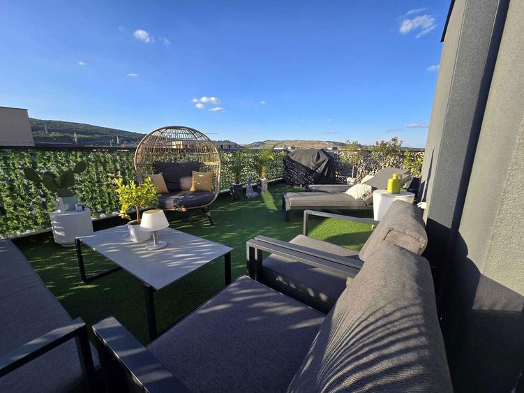 PROPRIETAR - vand PENTHOUSE 180 mp2 pe 2 nivele cu 2 parcari incluse - complet mobilat utilat - 8