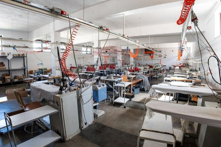 Spatiu comercial de 1,460mp in zona Central - 10