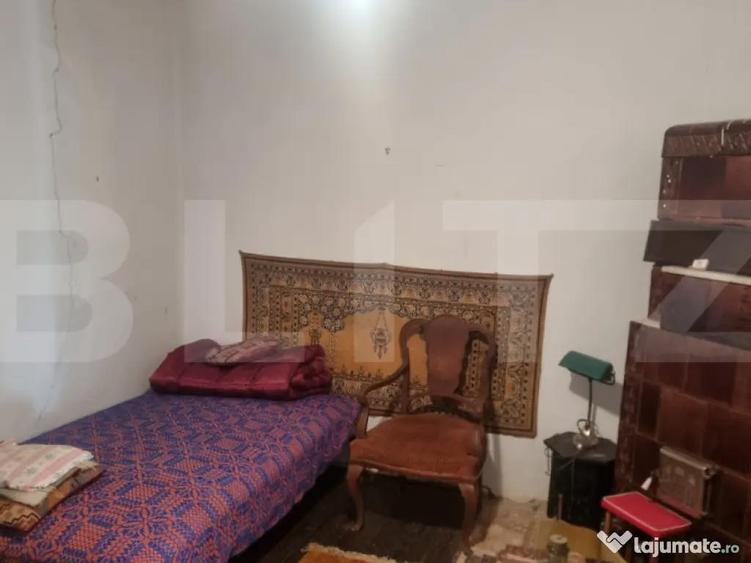 2 CORPURI DE CASA SI 2800 MP TEREN IN BREAZA Prahova - 2
