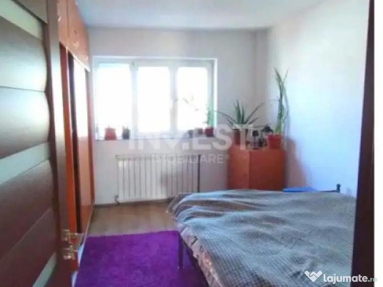 Centru- apartament 3 camere - 3