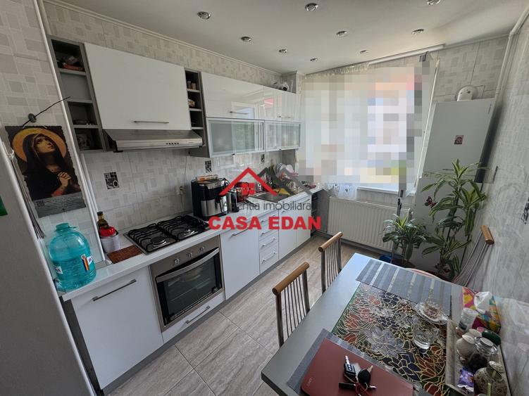 Ap 3 cam in Campina--87.000e - 3