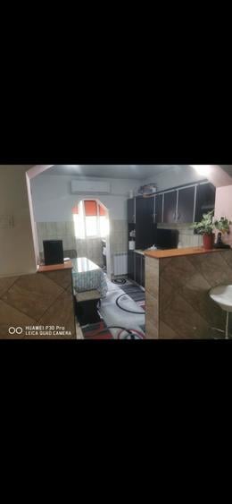 Inchiriez apartament 2 cam - 1