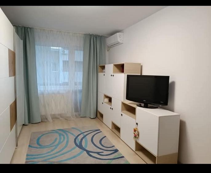 Inchiriez apartament 2 camere decomandat, lg metrou Berceni - 2