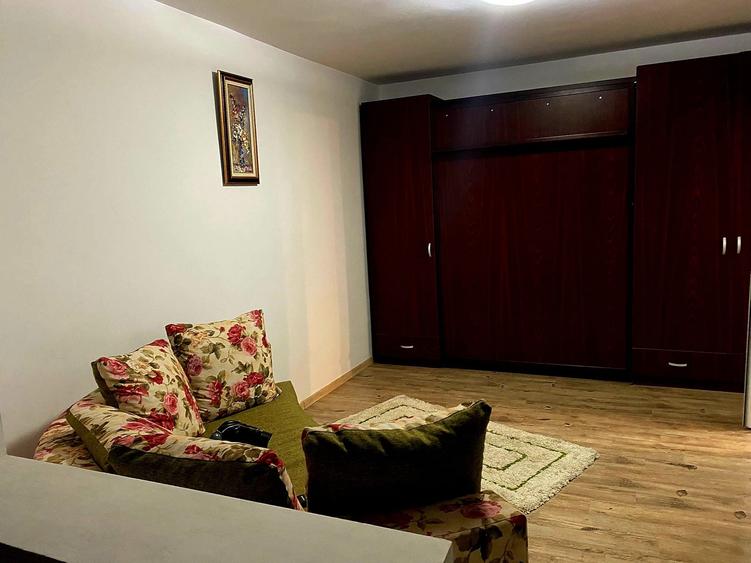 garsonieră Popa Șapcă , Decomandată / Centrală , zonă DEOSEBITĂ!!! - 2