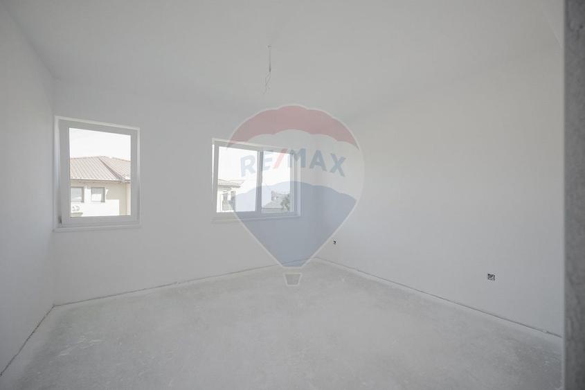 Casa noua cu 3 Dormitoare, de Vanzare, zona Iosia - 15