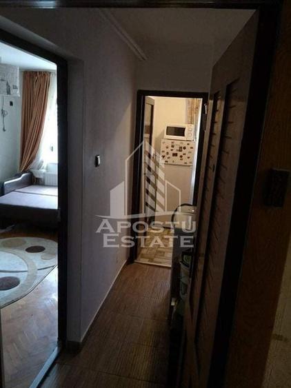 Garsoniera in zona Complexului Studentesc, la parter, 25 mp - 6