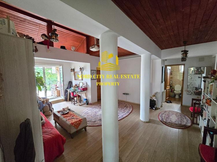 Casă individuală cu 6 camere cu Canalizare în Izvorani