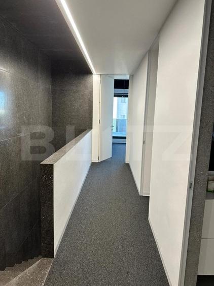 Casa cu 4 camere, 145 mp, zona Andrei Muresanu - 9