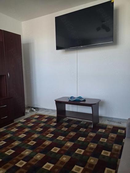 Inchiriere apartament cu 3 camere - 2