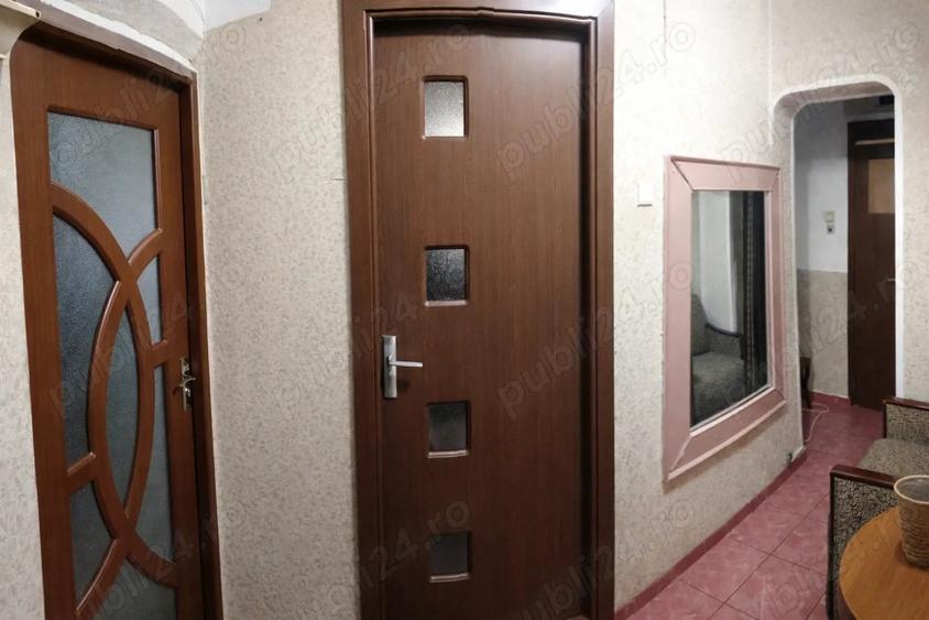 Apartament 2 camere decomandat 48 m Calea Vitan vedere lini?tita etaj 1 - 6