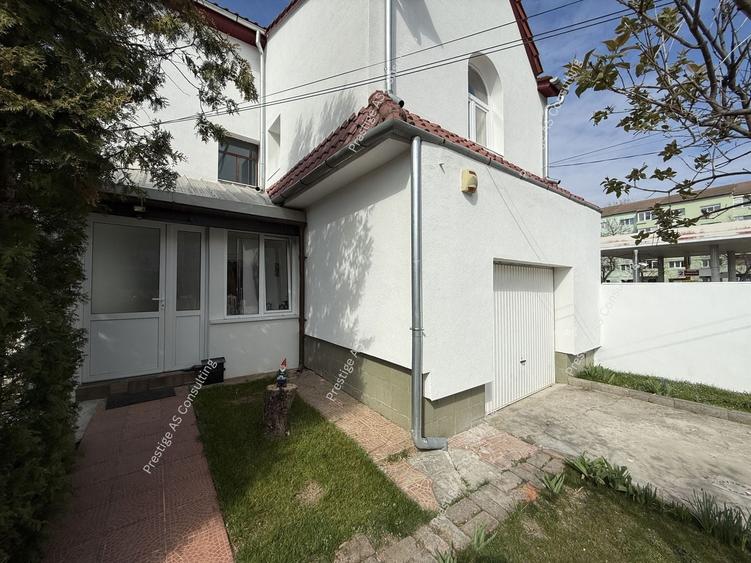 Vila individuala renovata complet | 6 camere | 500 mp teren | Str Jean Monnet - 2