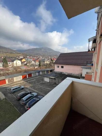 Apartament 3 camere, central, 68 mp, mobilat Baia Sprie - 8
