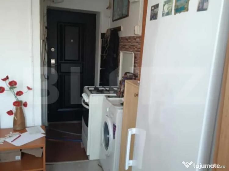 Garsoniera conf 2, zona 9 Mai, complet mobilata si utilata - 4