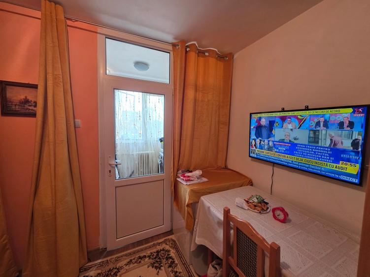 Pajura  confort 3,bloc reabilitat,100m metrou - 2