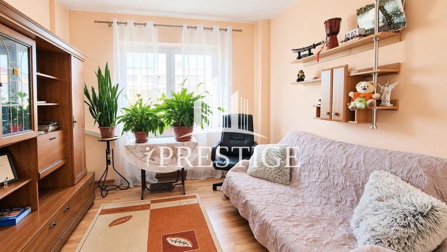 Apartament cu 4 camere decomandat, mobilat în Mihai Viteazul