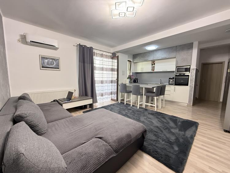 Apartament modern, 2 camere, 52 mp utili + balcon si gradina - Giroc - 1