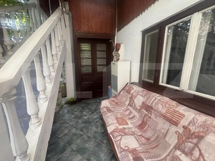Casa de vanzare, pozitionata excelent, ideala pentru relaxare, sau relocare - 9