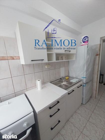 Apartament 2 camere, et 2/4, Aleea Ciucului - 49500 euro negociabil - 1