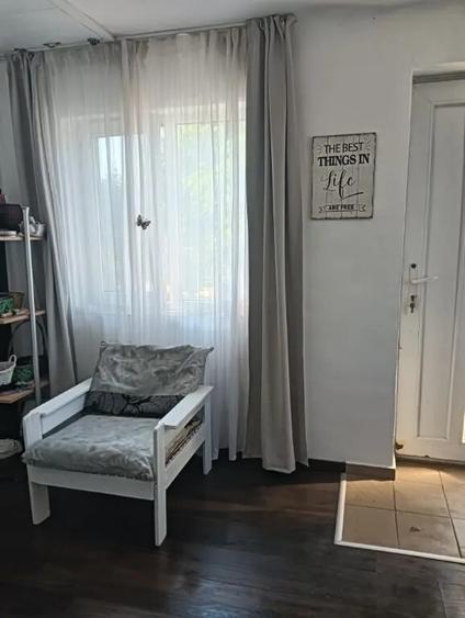 Vand casa cu teren in zona Titu - 18