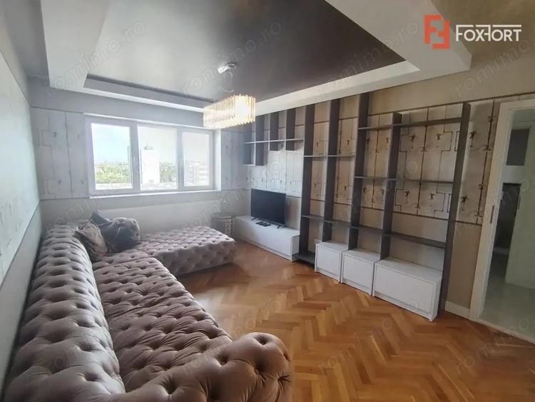 Apartament cu 3 camere semidecomandat, mobilat în Gării