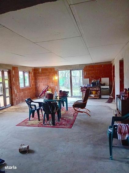 Casa cu 5 camere in localitatea Sacuieni - 9