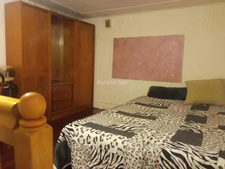 Dau in chirie apartament mic doua camere ultracentral