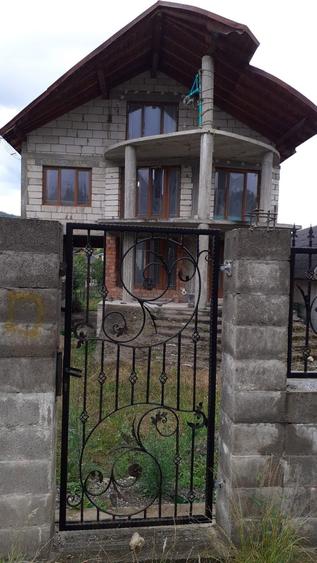 Ofer cladire intreaga pentru colaborare. - 1