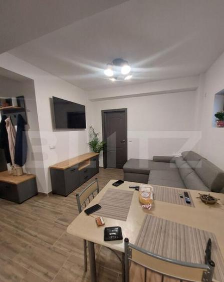 Apartament 3 camere decomandat DamilaMalu Mare, Craio - 1