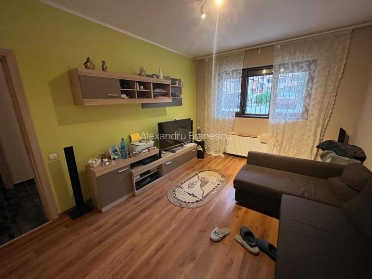 Apartament cu 2 camere decomandat în Rahova Apartament cu 2 camere decomandat în Rahova