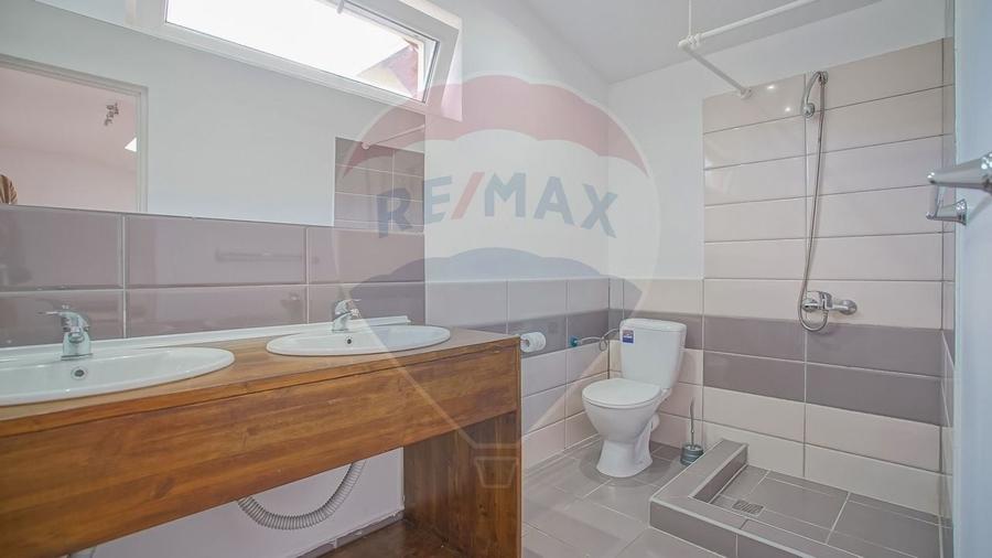 Proprietate versatilă în Brașov – locuință, business sau investiție - 35