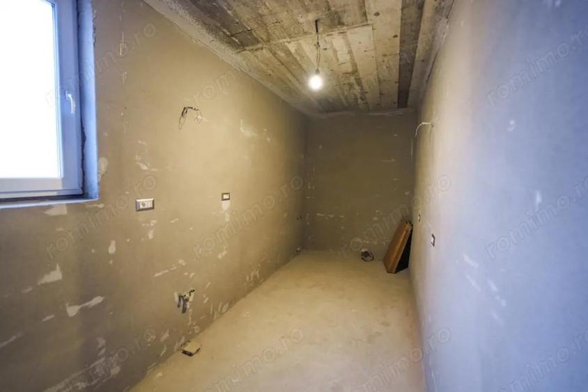 Casa la gri - Romanesti - 9