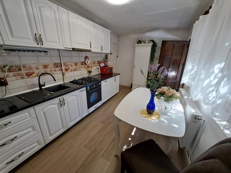 Vand casa Petelea, Mures, 5 Km de Reghin - 7