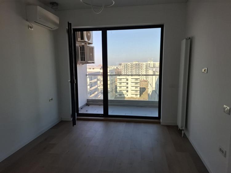 Mamaia Nord- 2 camere cu 1 balcoane 1 terasa de 28mp, loc parcare separat - 4