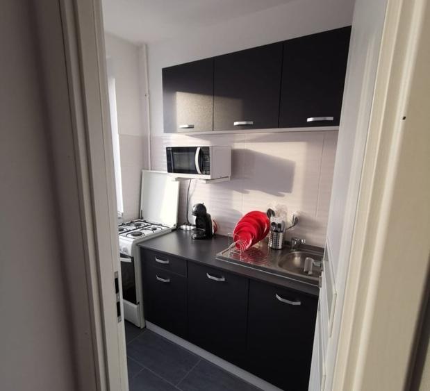 Favorit garsonieră modernă 3 minute de metrou - 2