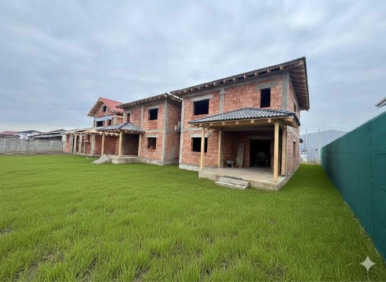 Proprietar | Case despartite prin camere tehnice | Carport | 365 mp teren - 8