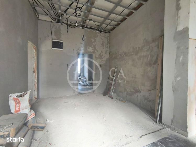 Spatiu comercial cu 6 camere de vanzare in Sanmartin Bihor - 2